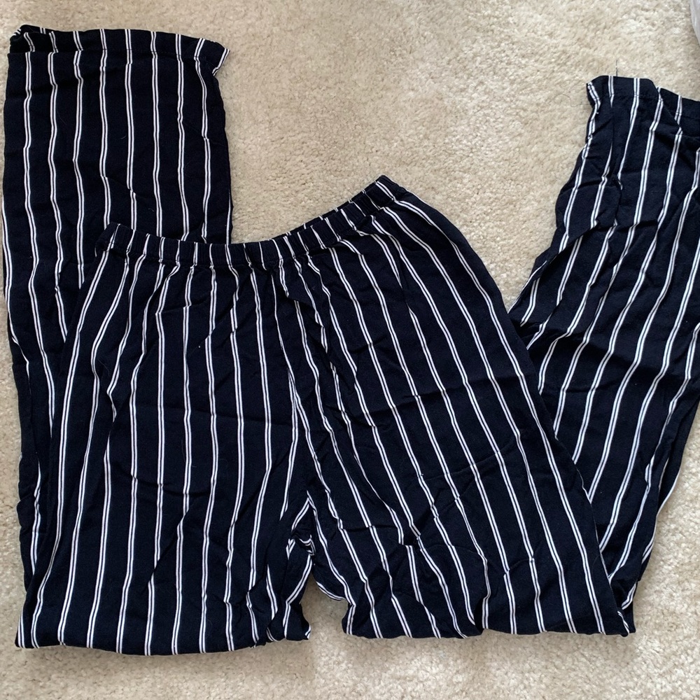 Bandy Melville Striped Pants ❤️